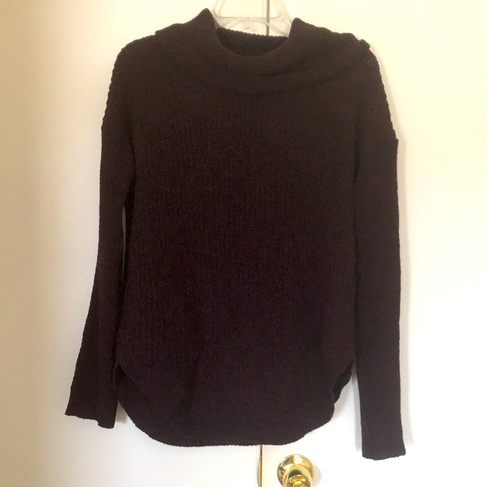 Motherhood Maternity small brownish red sweater